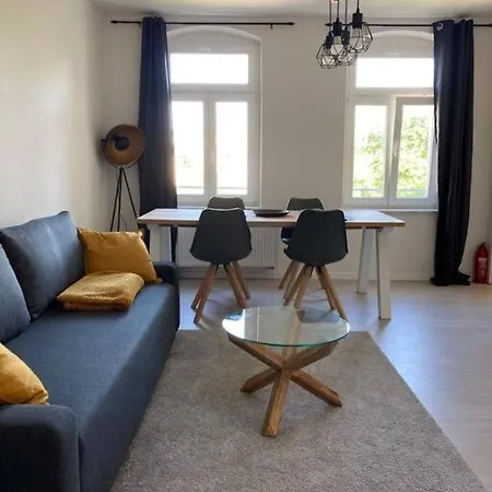 Apartment Super Lage Modern Boxspringbett *netflix* Wlan* Chemnitz