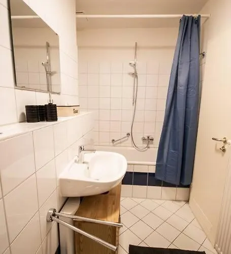 Super Lage Modern Boxspringbett *netflix* Wlan* شقة شيمنيتز